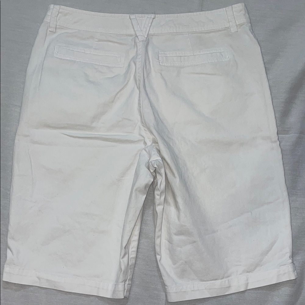Women’s Gloria Vanderbilt White Casual Shorts Size 10 - Picture 6 of 6